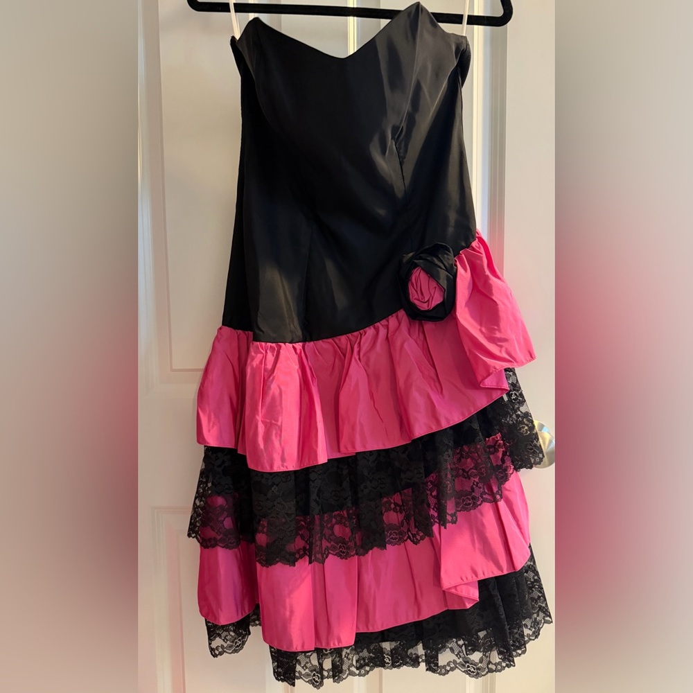 80s/90s style Black and Hot Pink Tiered Lace-Trim Dress